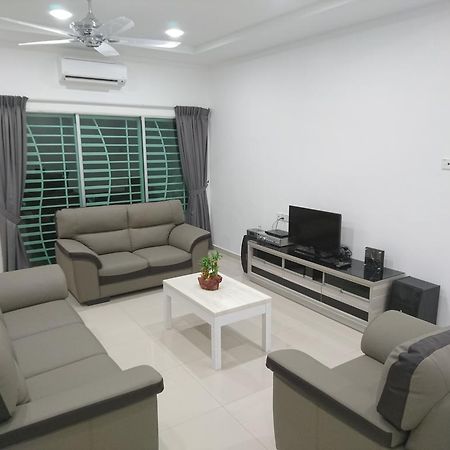 Comfortable Homestay Рауб Екстер'єр фото